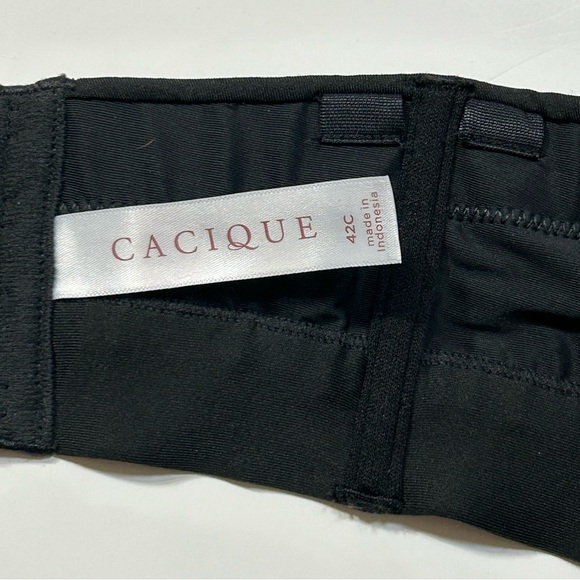 Cacique Comfort Bliss Lightly Lined Multi-Way Strapless Bra - 42C - Picture 9 of 12